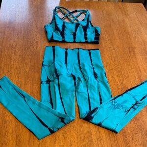 Blue Tie-Dye Women's Activewear Set - size small